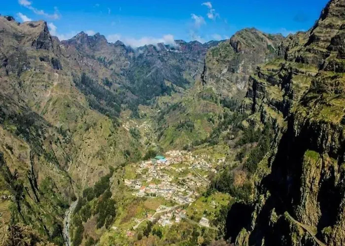 ヴィラ Getaway In *